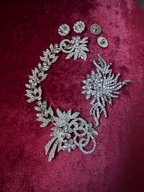 Crystal Statement buttons, brooch, and adornment set